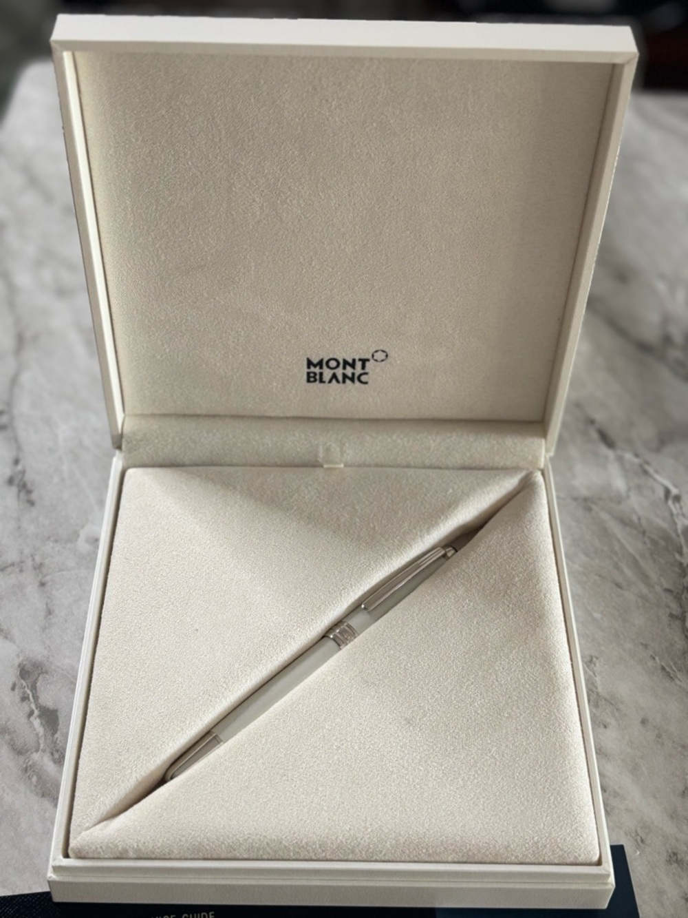 MONTBLANC MEISTERSTUCK Tribute to the MontBlanc. In box with booklets. New!